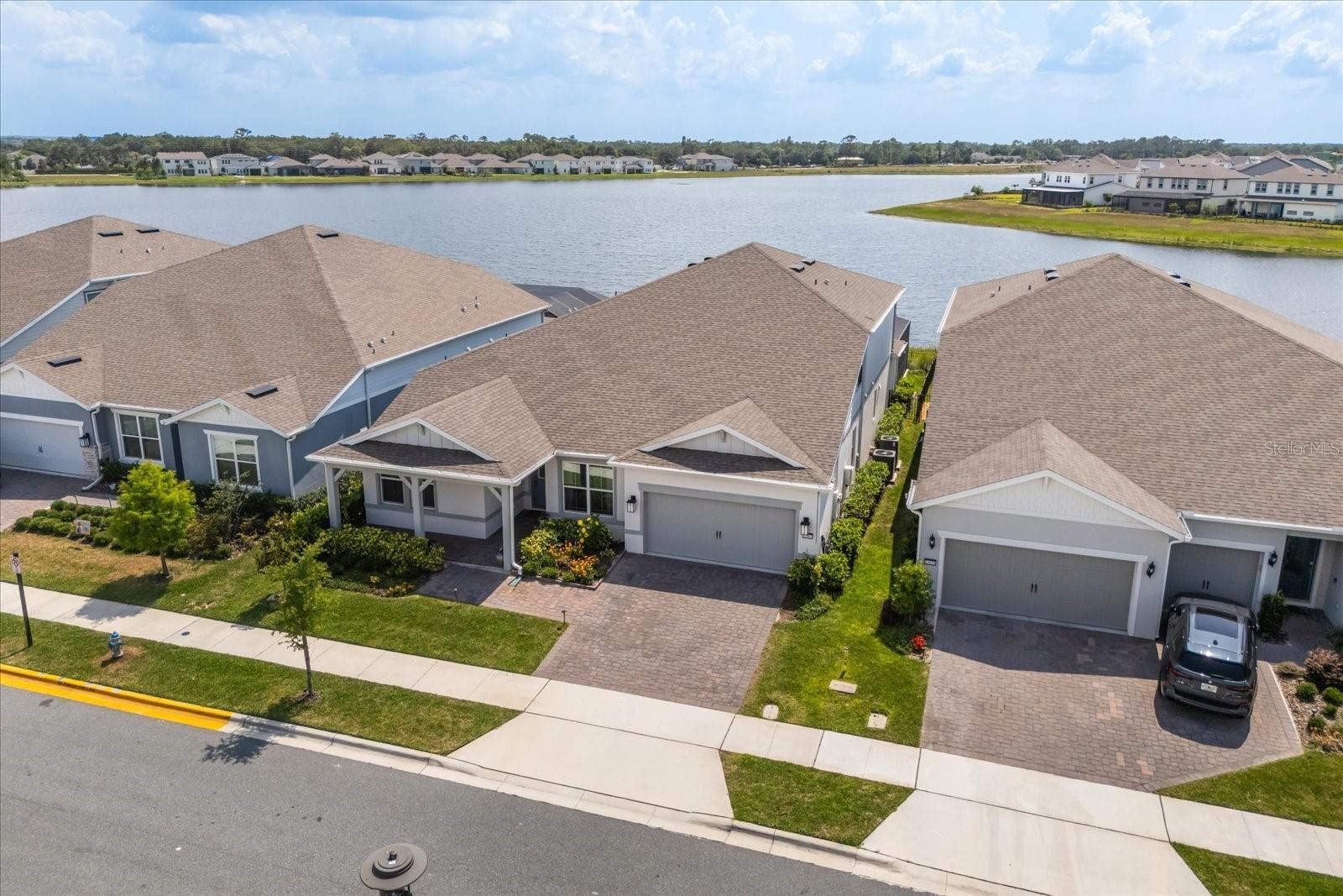 Property Photo: 13462 Panama Beach Court FL 32827