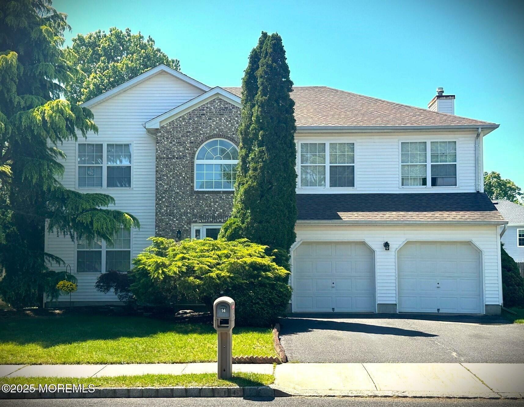 14 Diamond Lane  Howell NJ 07731 photo