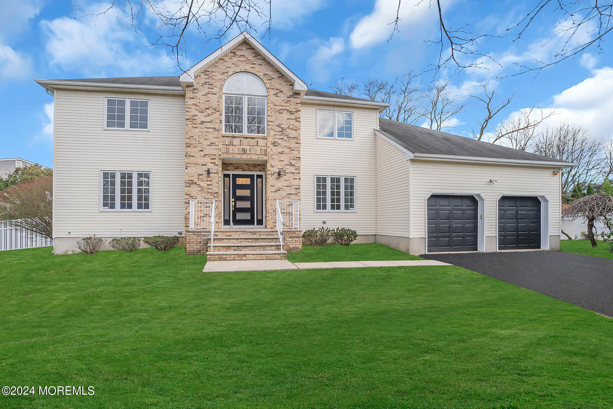 Property Photo: 6 Lotus Court NJ 07712