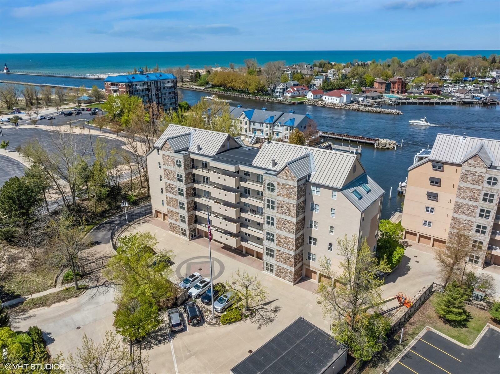 230 Water Street  St. Joseph MI 49085 photo