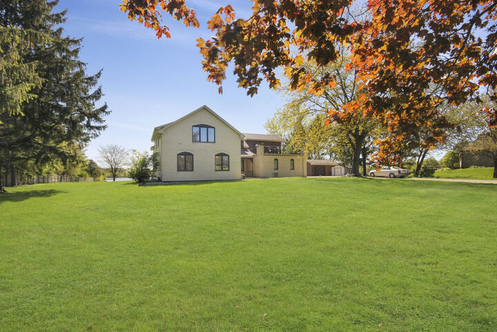 Property Photo:  3321 E Reichert Drive  IL 60417 