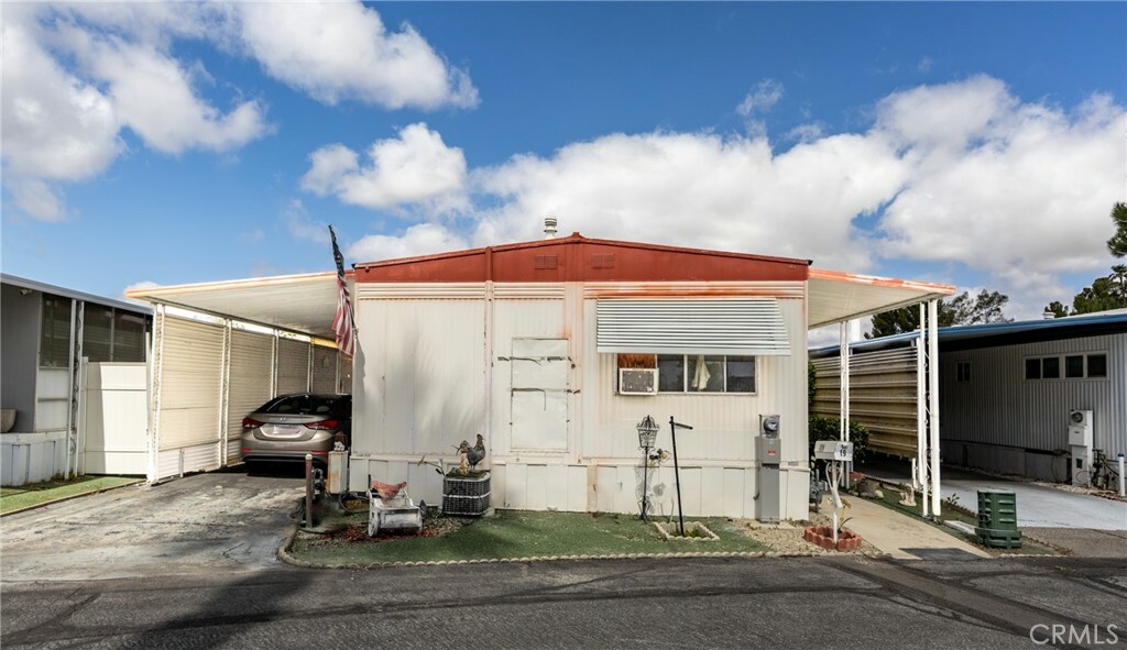 Property Photo: 42751 E Florida Avenue 19 CA 92544