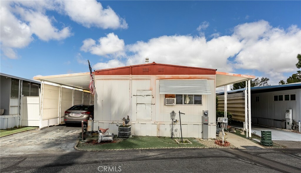 Property Photo: 42751 E Florida Avenue 19 CA 92544