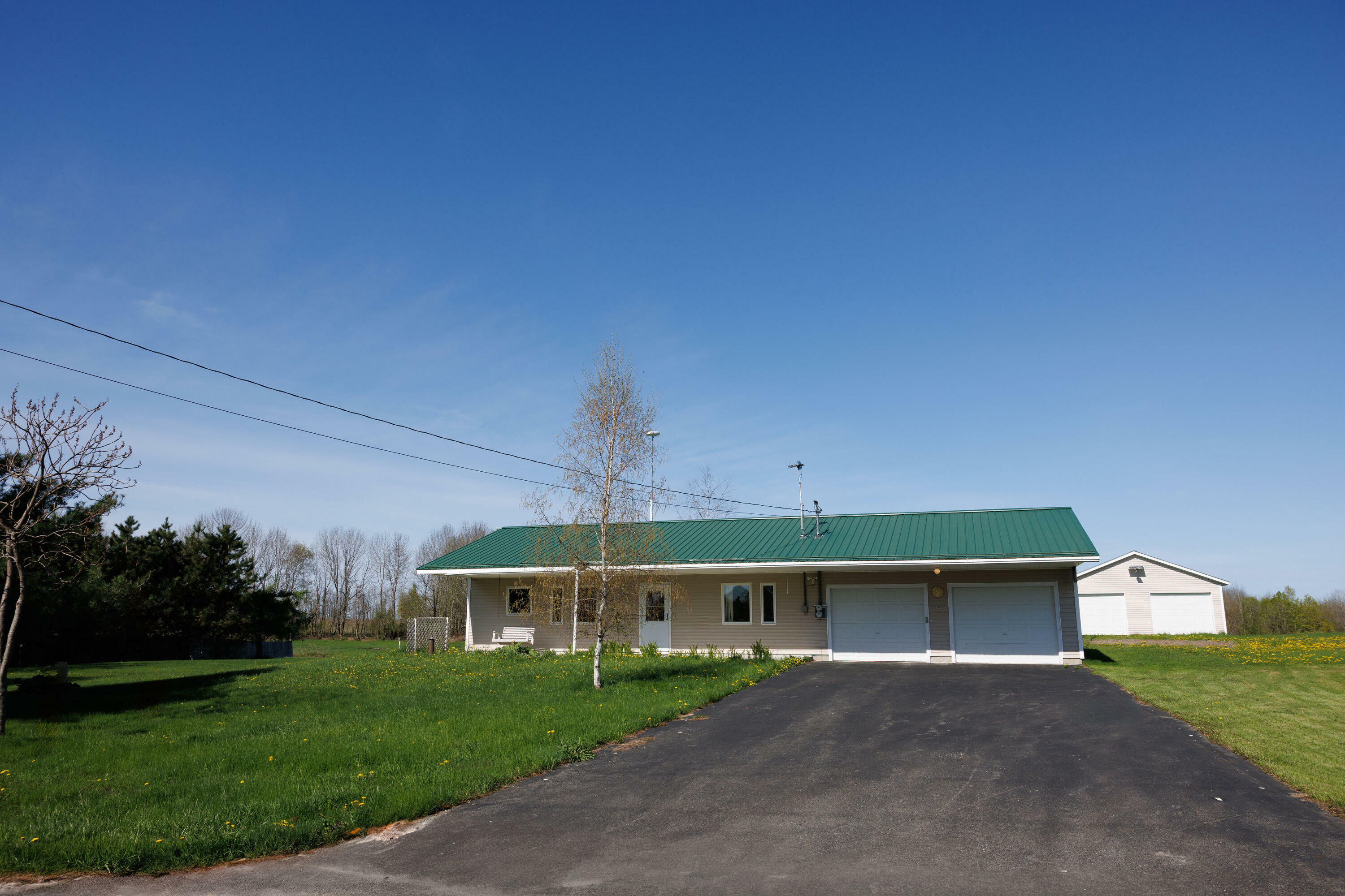 Property Photo: 31 Howe Road ME 04937