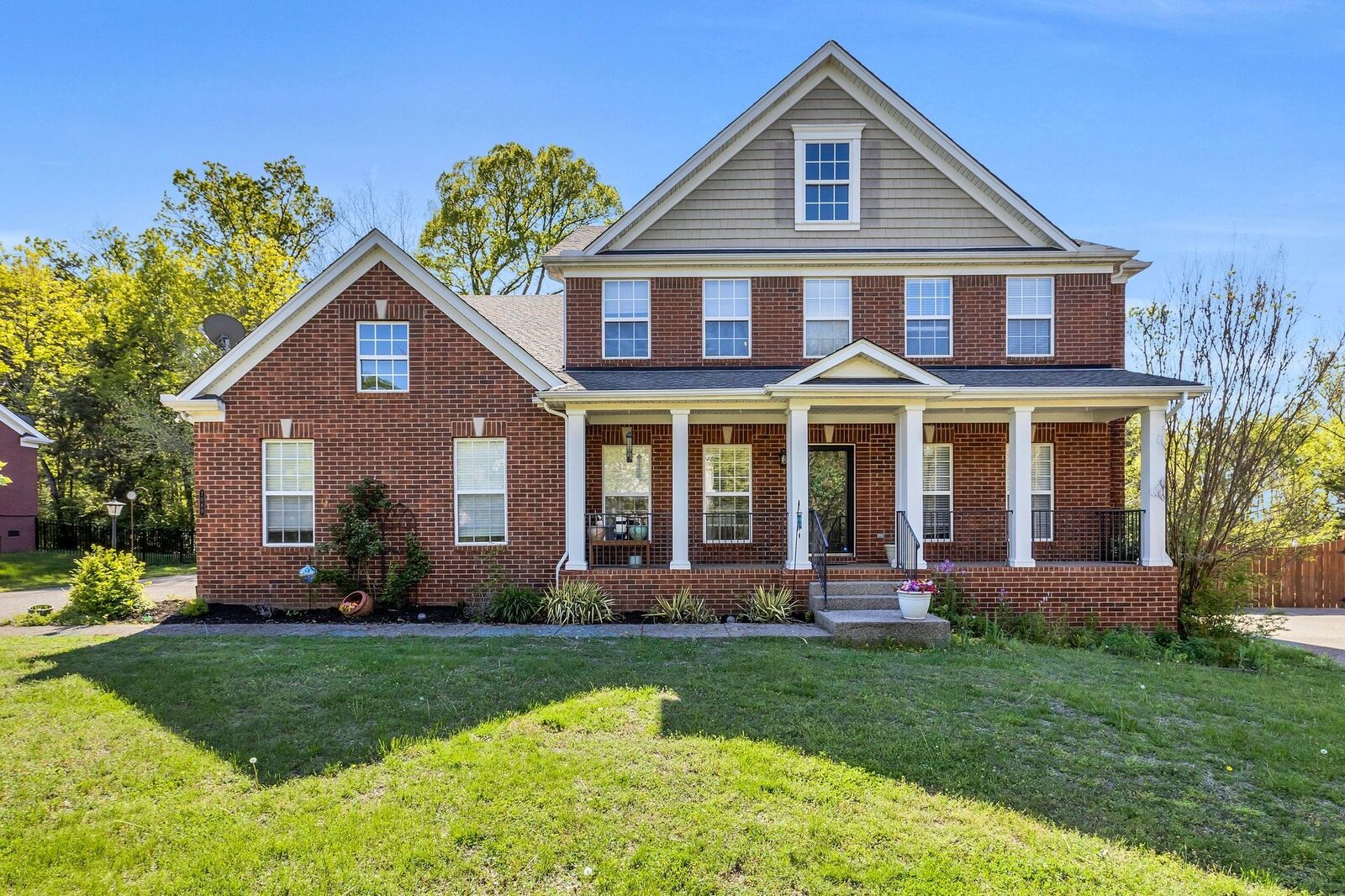 Property Photo:  7060 Nolen Park Cir  TN 37135 