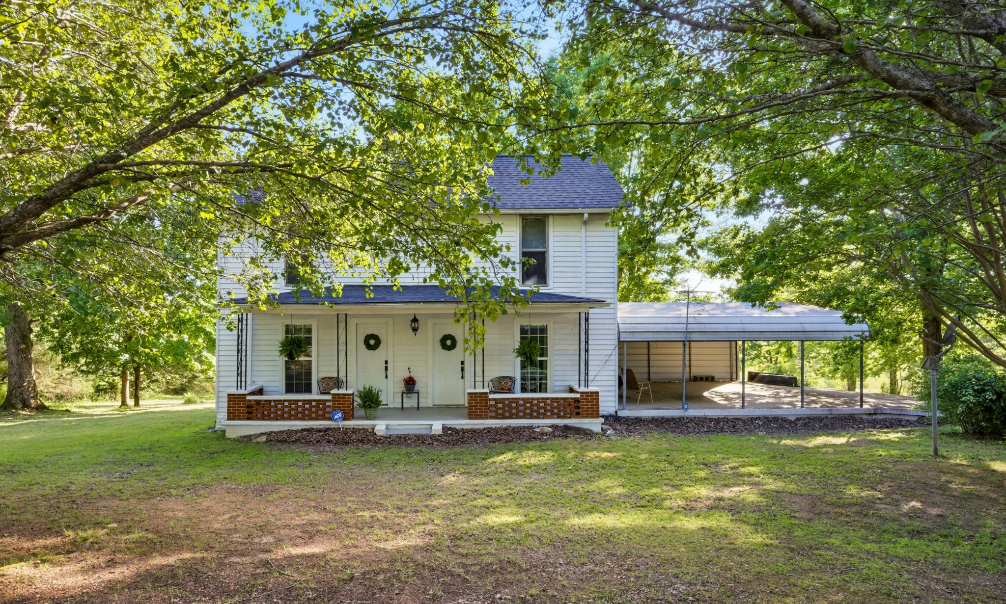 Property Photo: 1885 N Soules Chapel Rd TN 37052