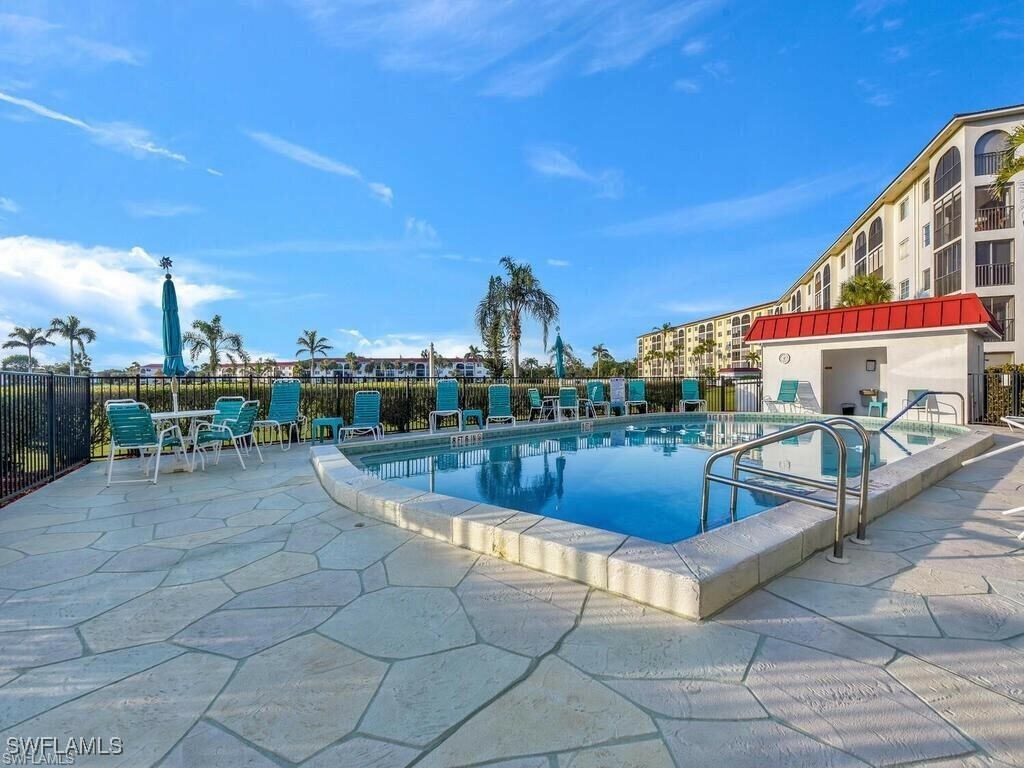 5 High Point Circle W 303  Naples FL 34103 photo