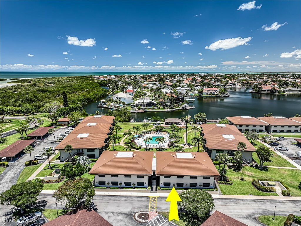 Property Photo: 525 Seaview Court M1 FL 34145