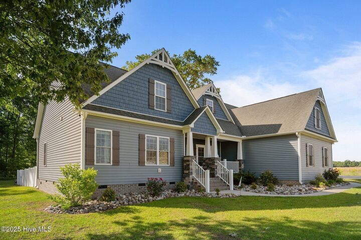 Property Photo: 201 Cypress Branch Way NC 28540