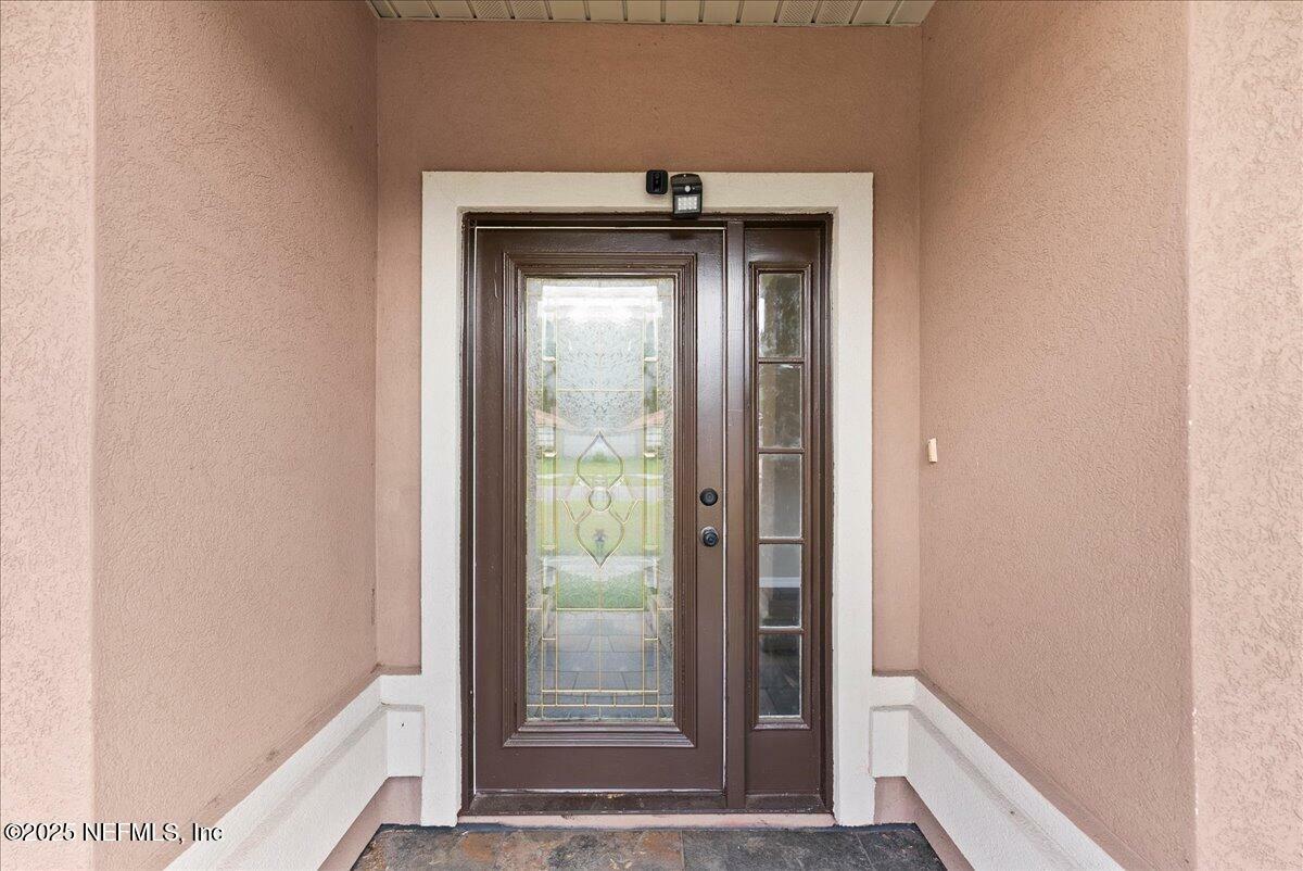 Property Photo: 42 Perry Creek Drive FL 32220