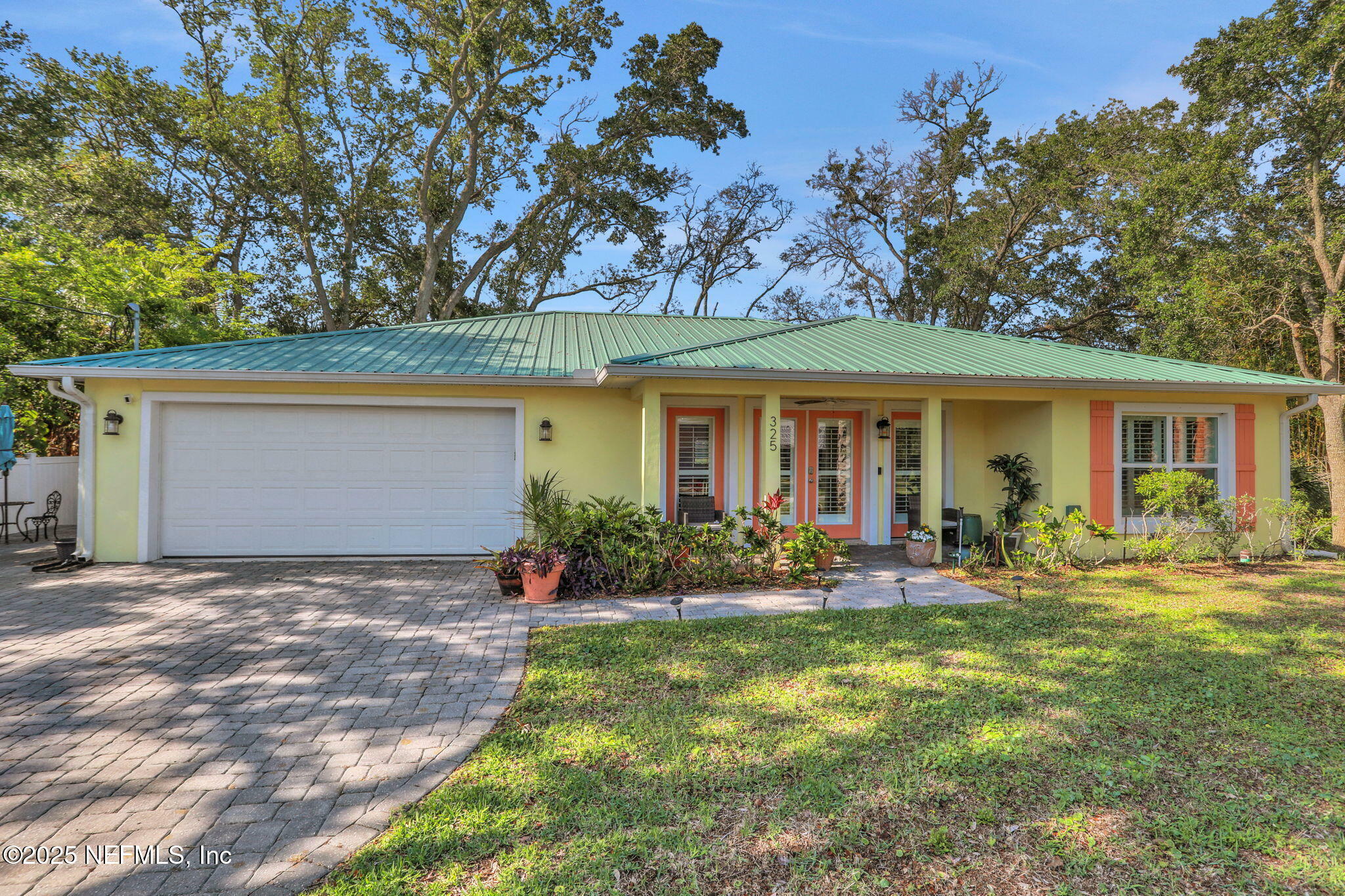 Property Photo: 325 Floridian Avenue FL 32080
