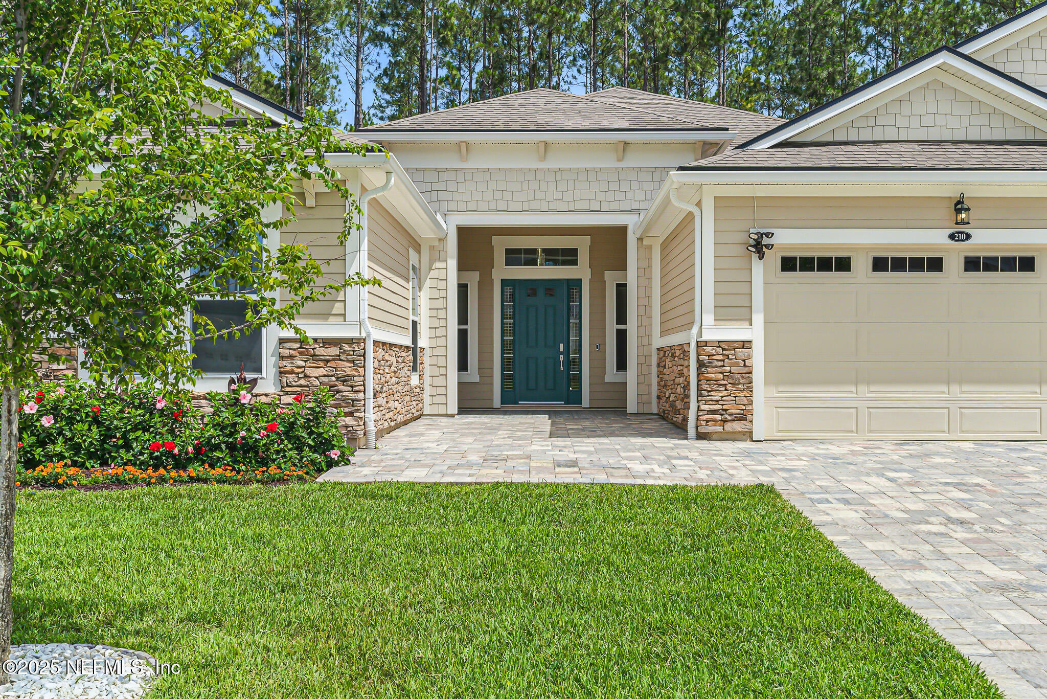 Property Photo: 210 Terra Oaks Drive FL 32259