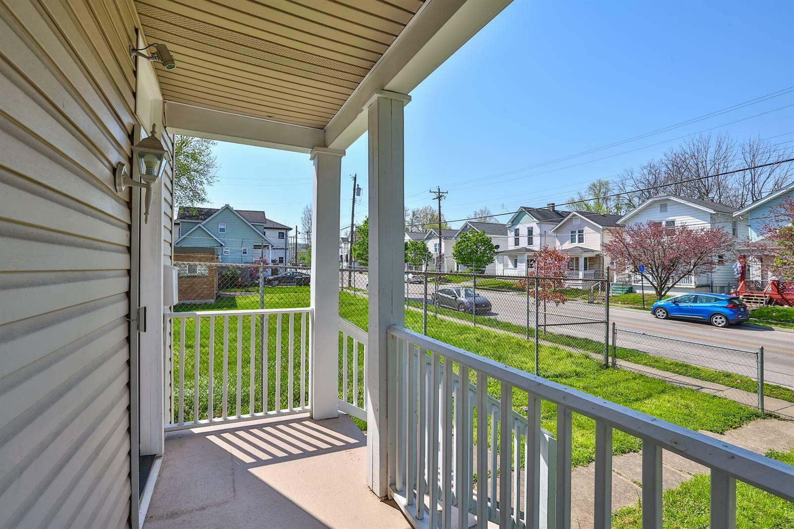 Property Photo: 3312 Latonia Avenue KY 41015