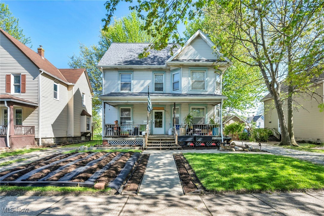 Property Photo: 1821 E 30th Street OH 44055