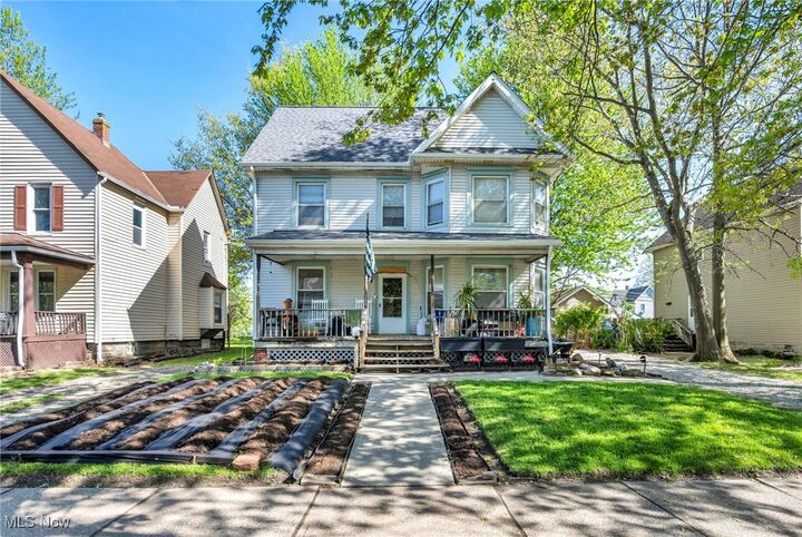 Property Photo: 1821 E 30th Street OH 44055