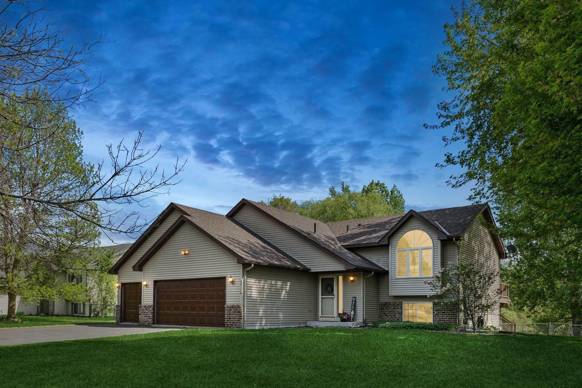 Property Photo: 20176 Calgary Trail MN 55024