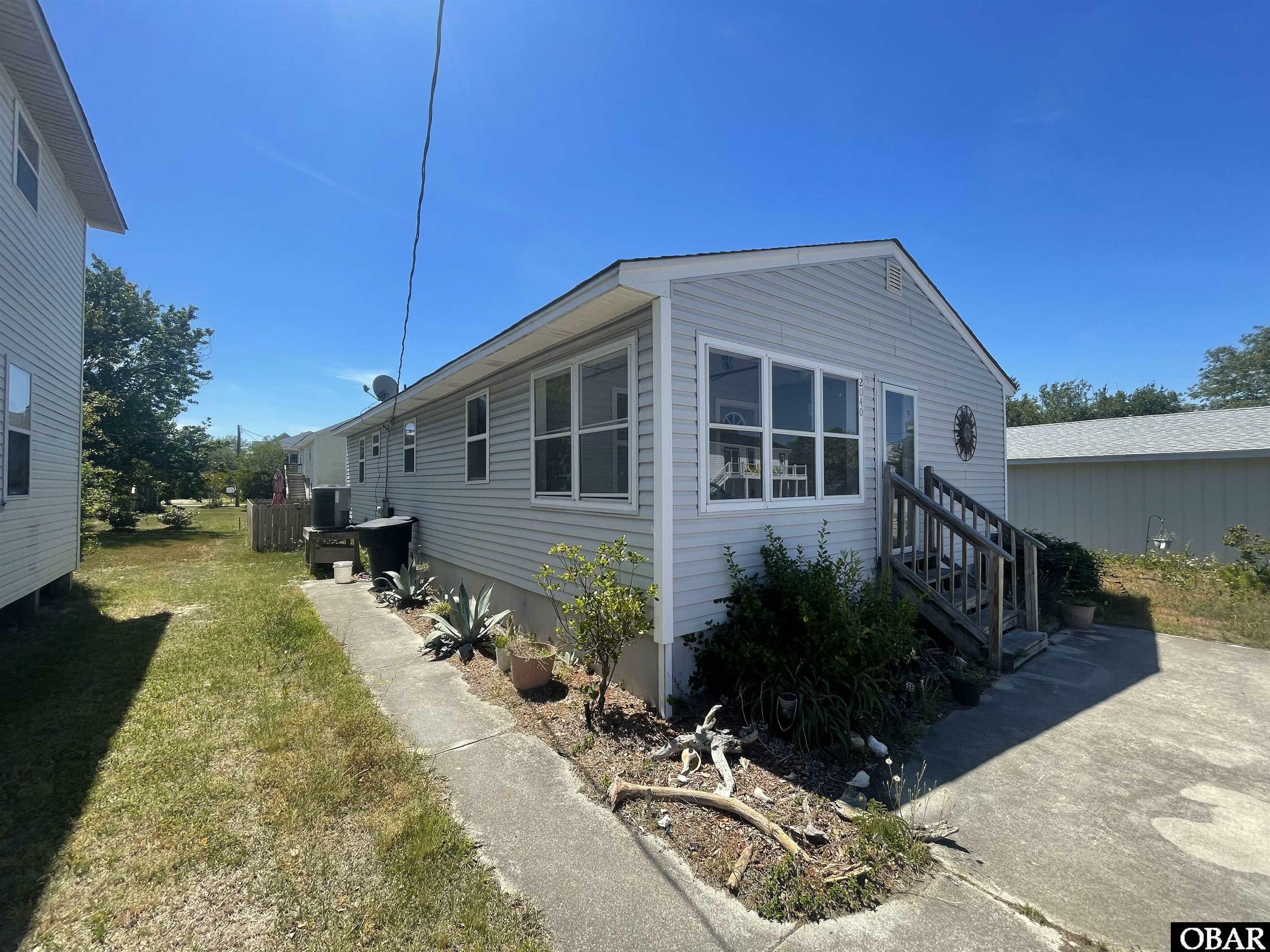 Property Photo: 2040 Newport News Street NC 27948