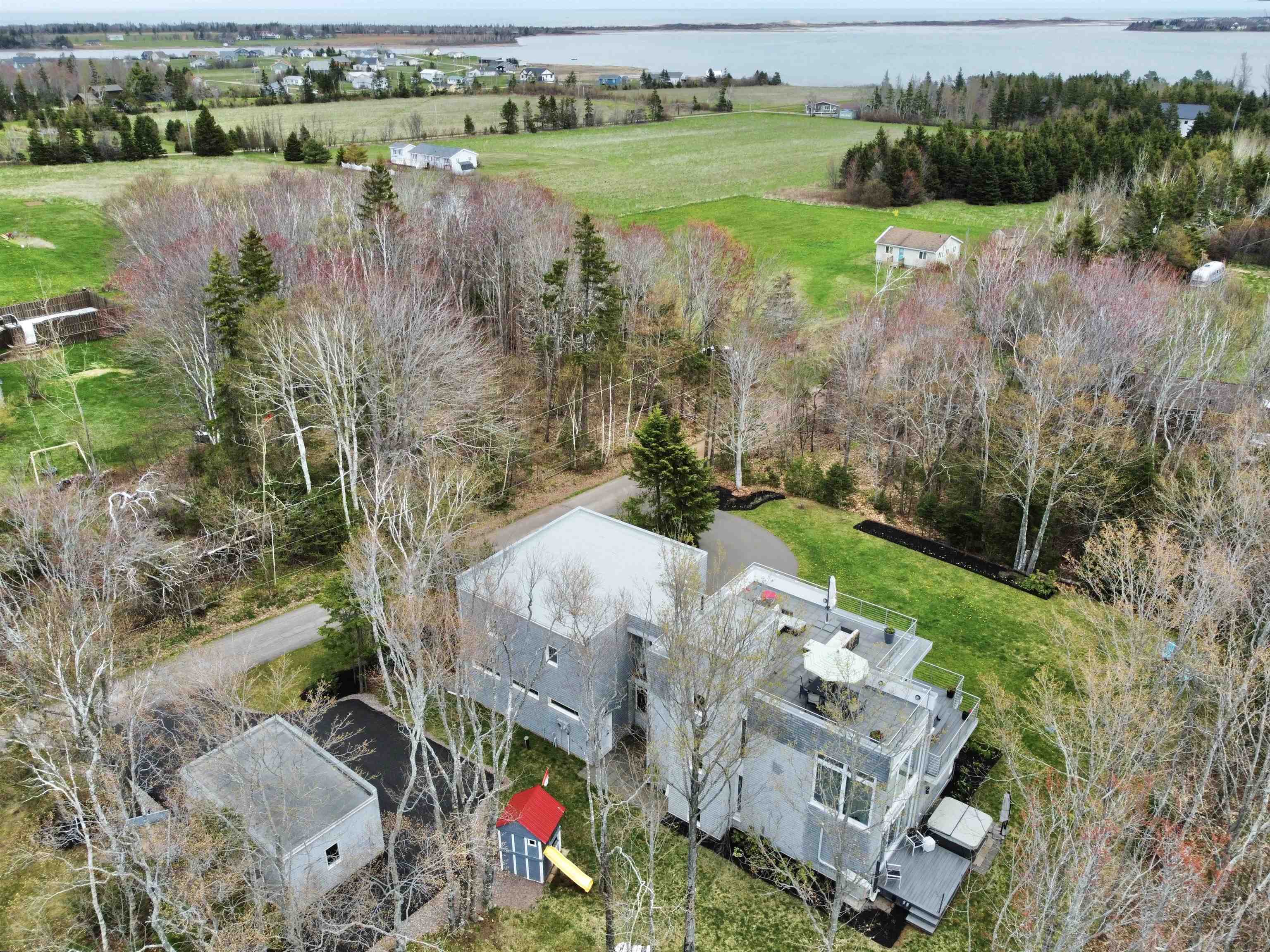 Property Photo:  10 Lupin Lane  PE C1E 2T3 