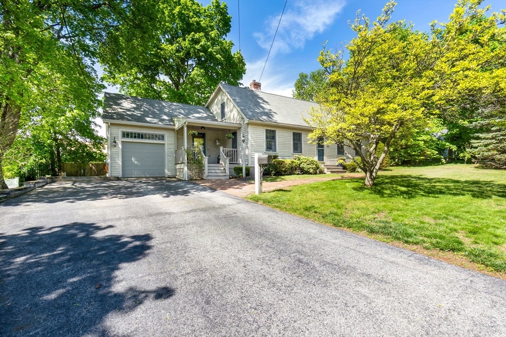 Property Photo:  94 Conant St  MA 01923 