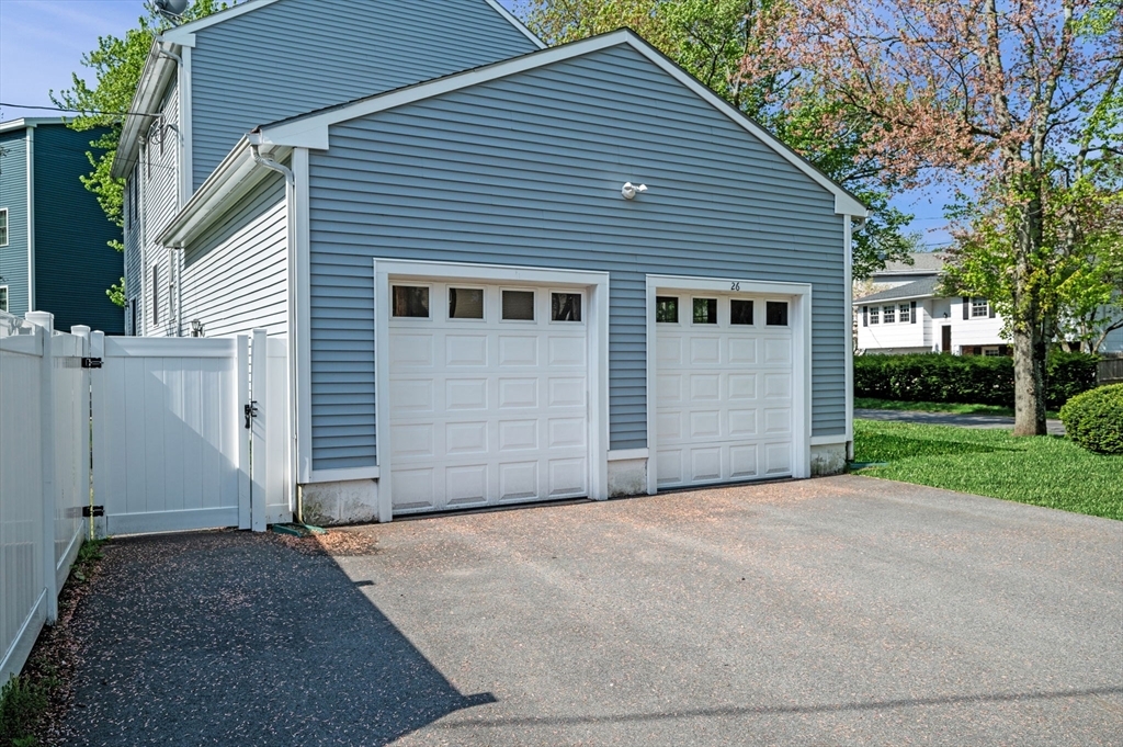 Property Photo: 26 Harvest Rd MA 01867