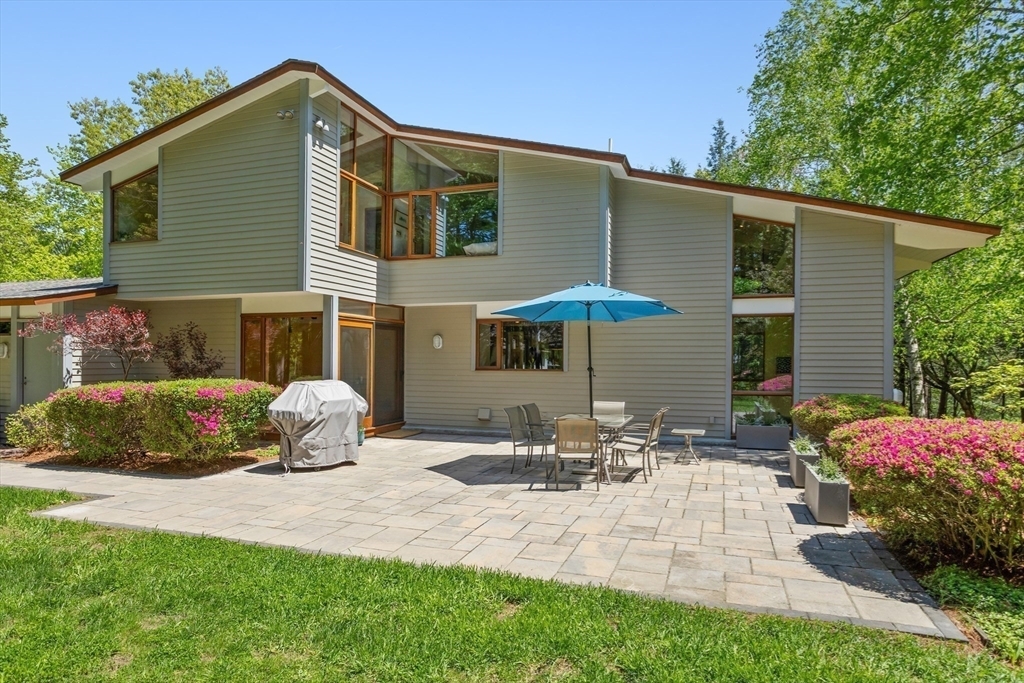Property Photo:  86 Stonehedge Place  MA 01719 
