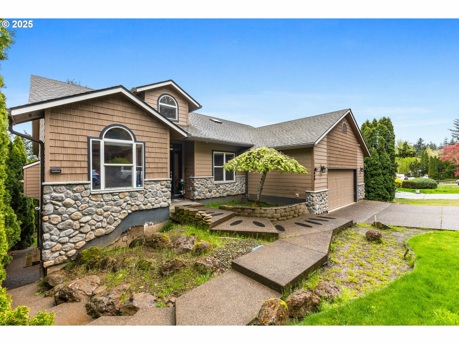 Property Photo:  4060 Mandy Ave  OR 97302 