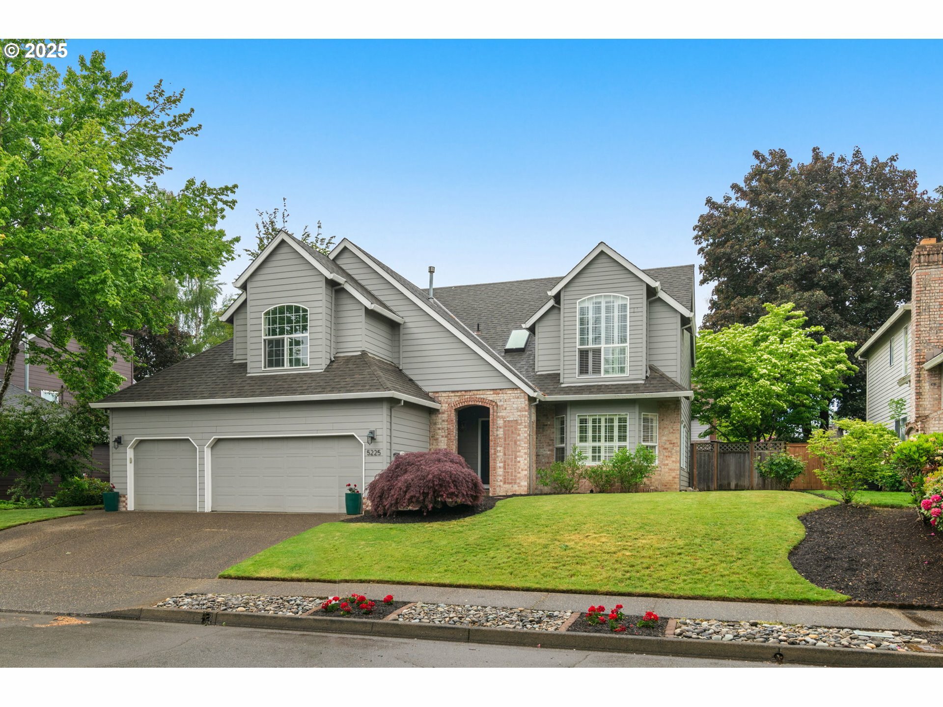Property Photo: 5225 SW Joshua St OR 97062