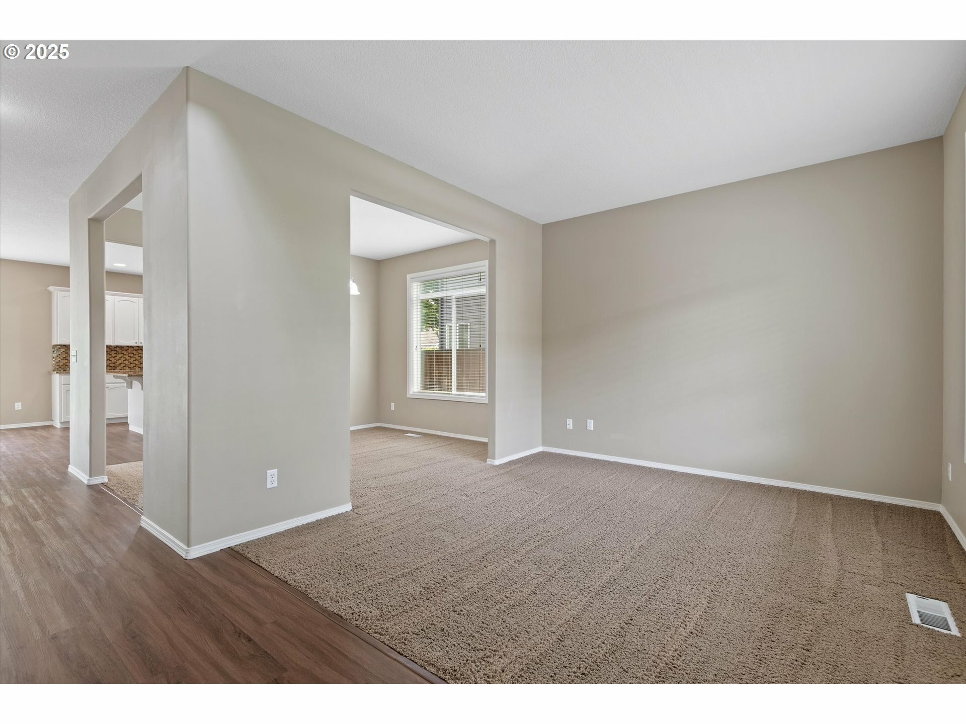 Property Photo: 18407 NE 20th St WA 98684