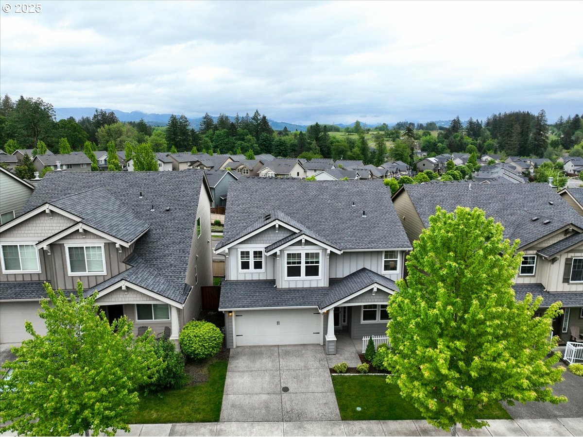 Property Photo: 3642 NE Sitka Dr WA 98607