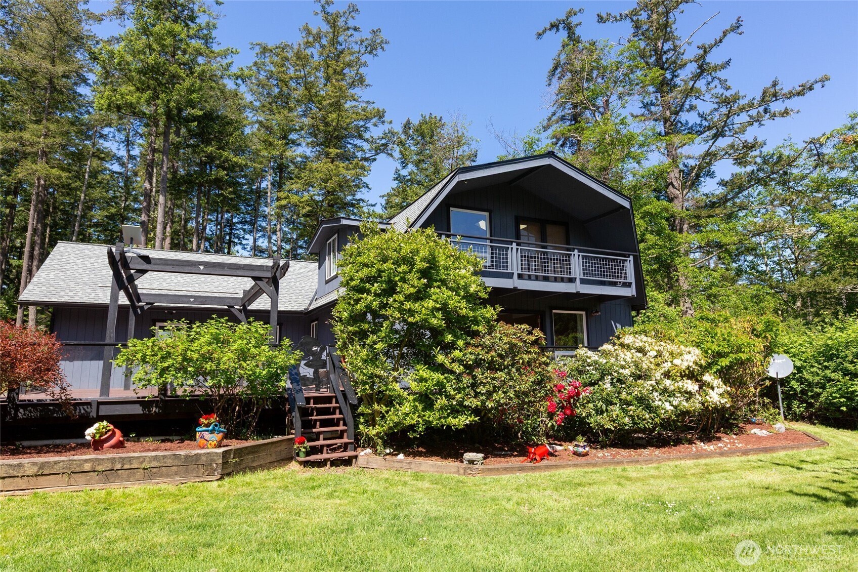 Property Photo: 120 De Haro Lane WA 98250