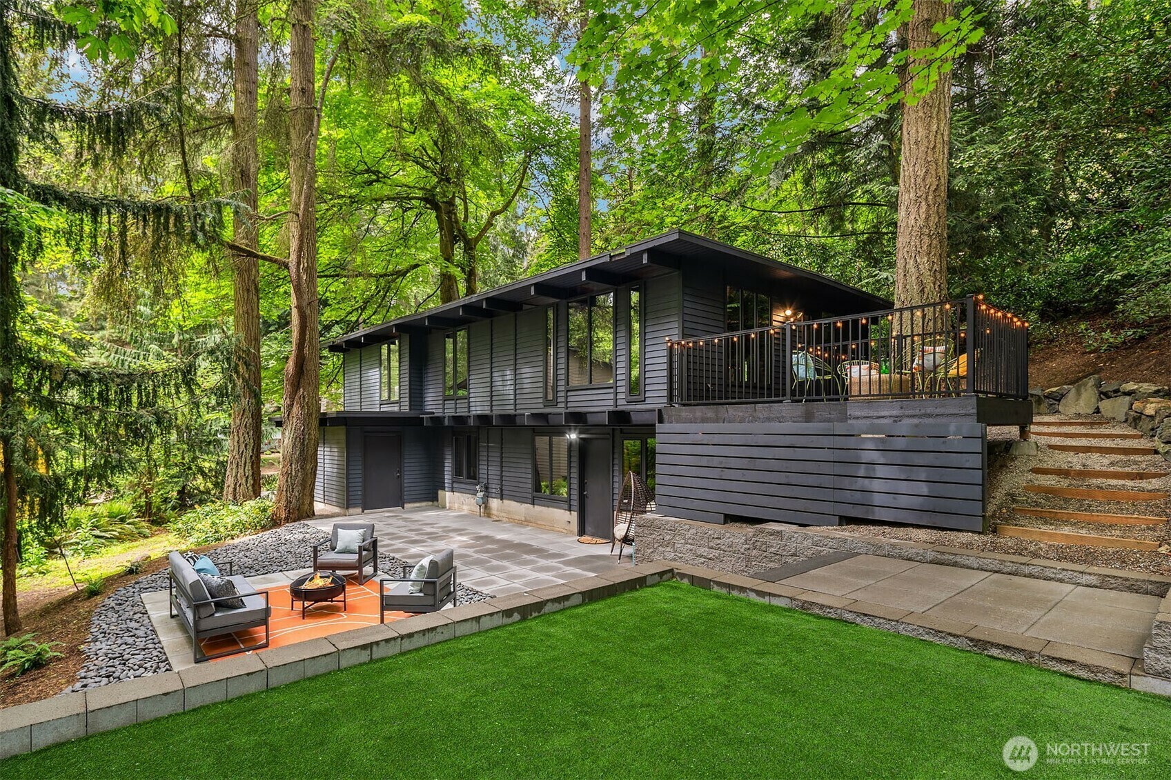 4917 NE 193rd Street  Lake Forest Park WA 98155 photo