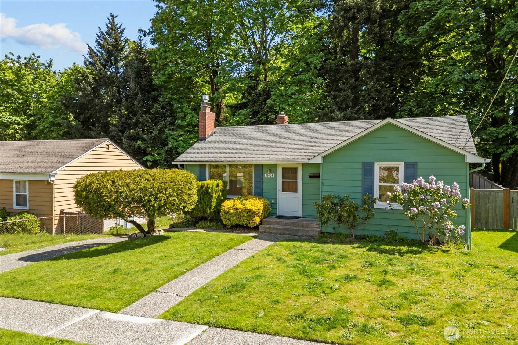 Property Photo: 11434 71st Place S WA 98178