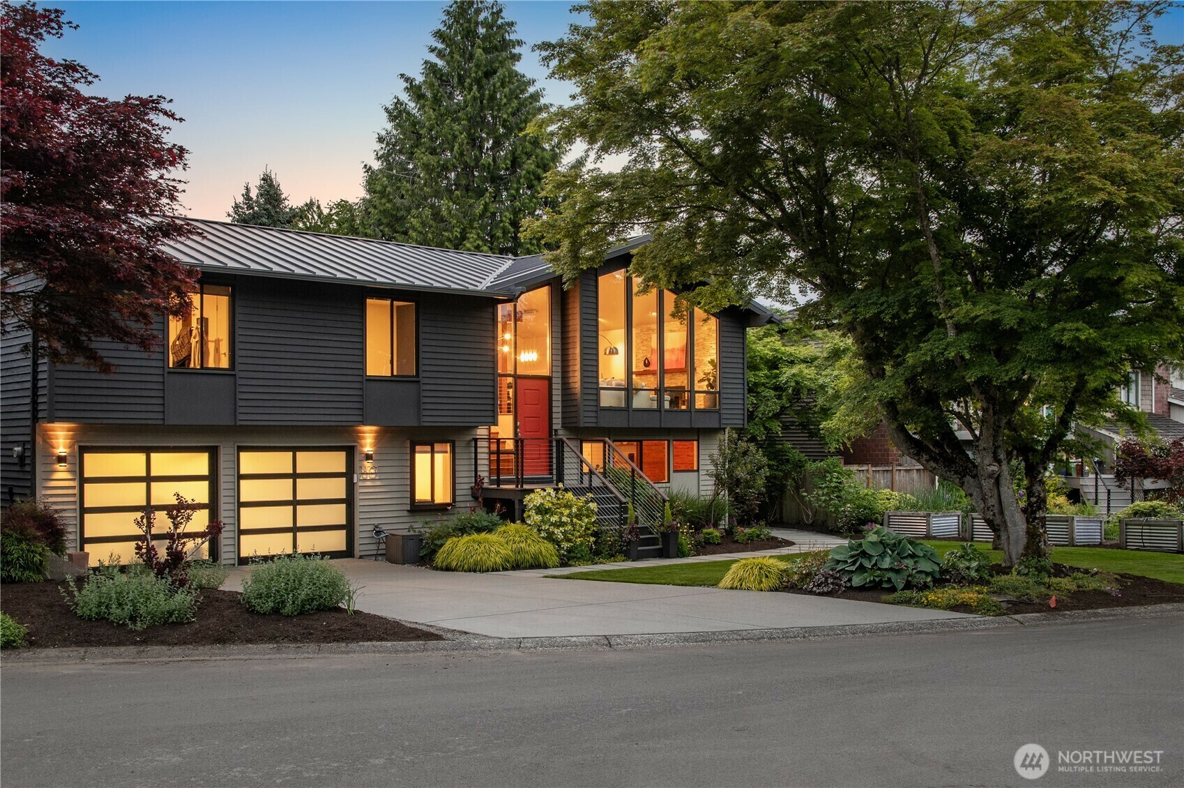 5807  112th Place NE  Kirkland WA 98033 photo