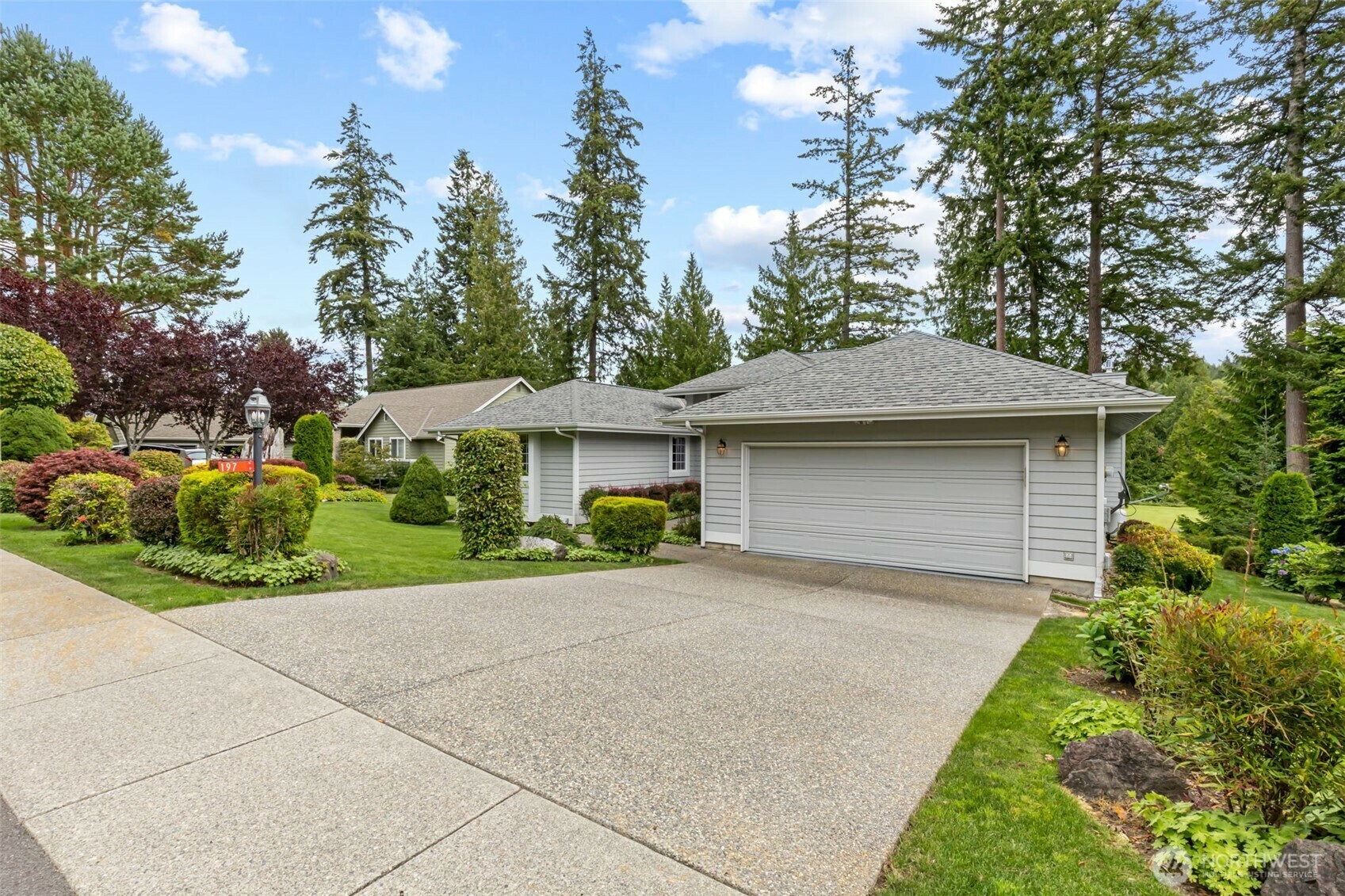 Property Photo: 197 Greenview Lane WA 98365