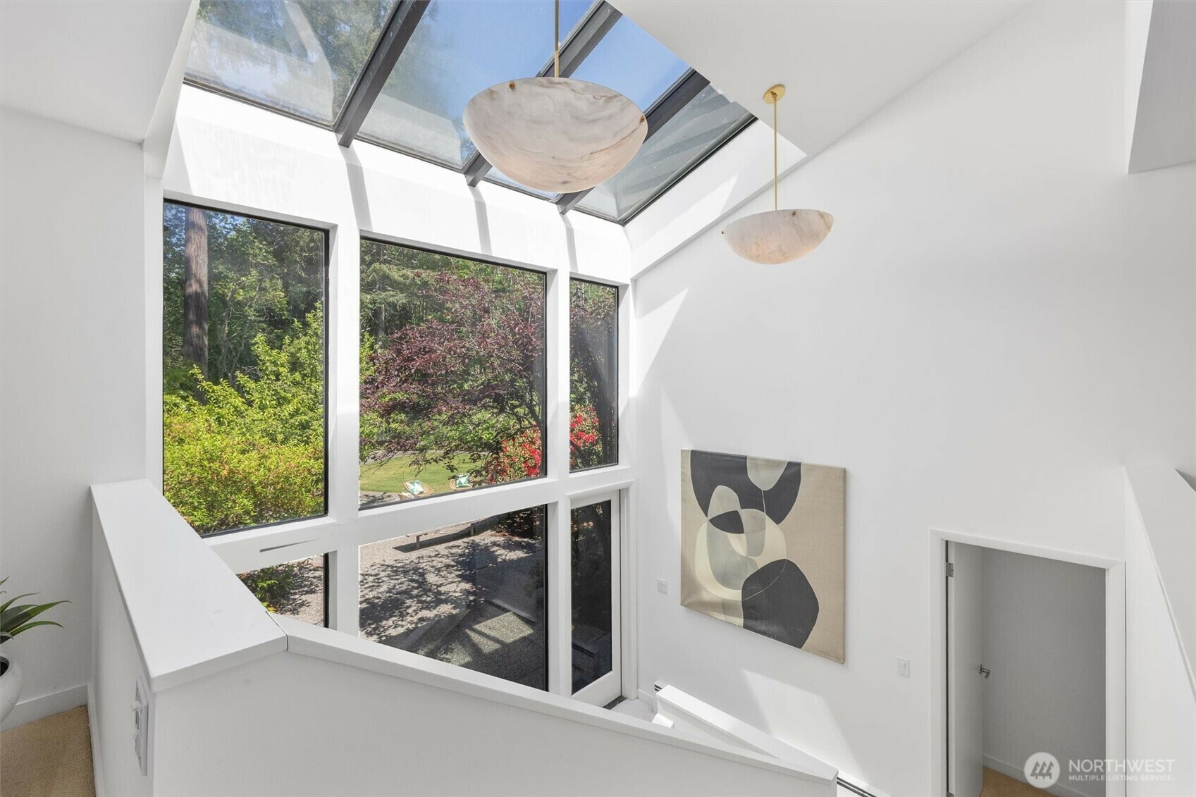 Property Photo: 819 NW Culbertson Drive WA 98177