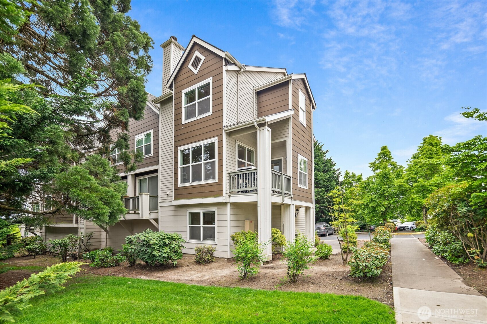 3116  164th Street 301  Lynnwood WA 98087 photo