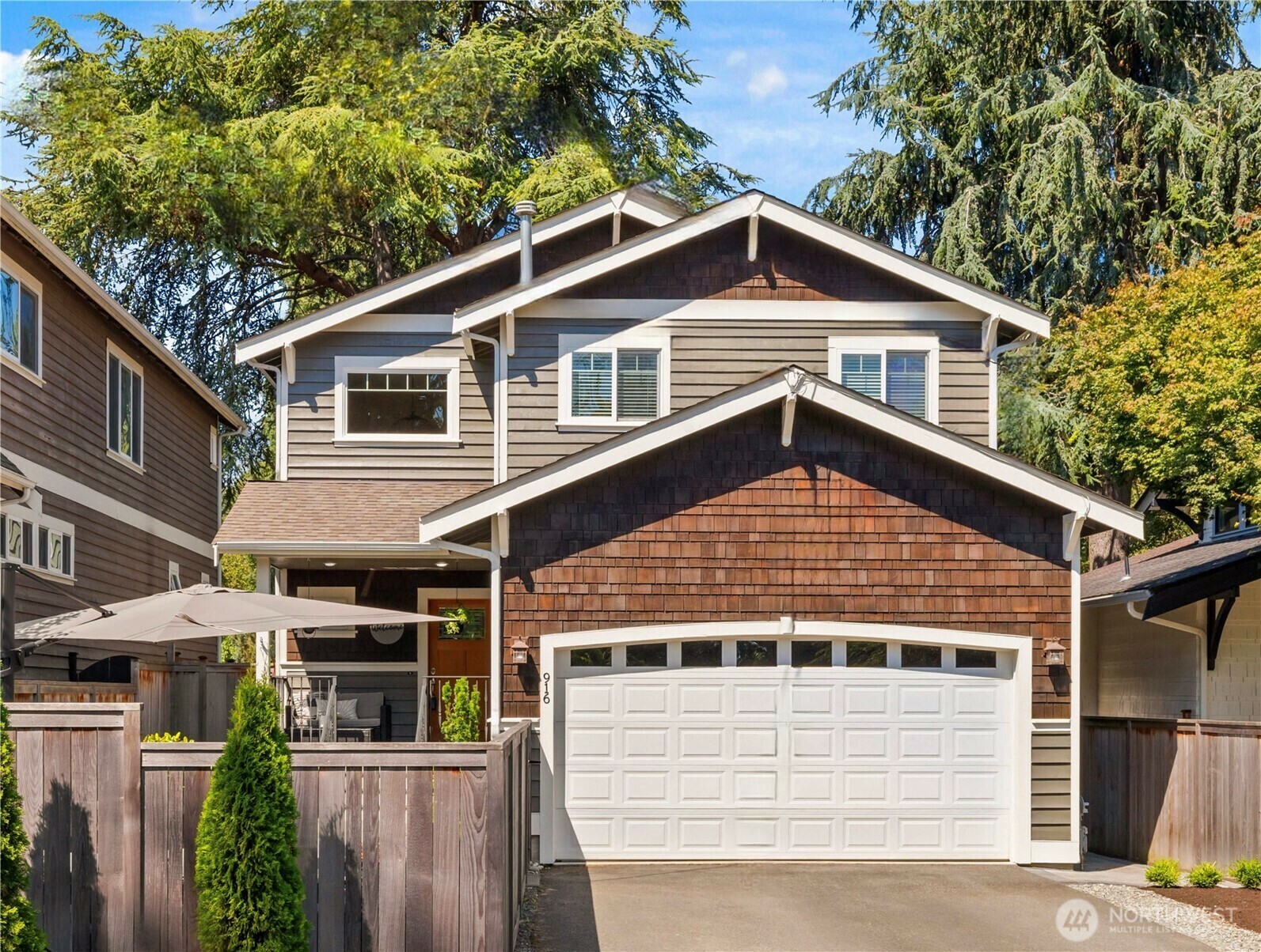 Property Photo: 916 SW Austin Street WA 98106