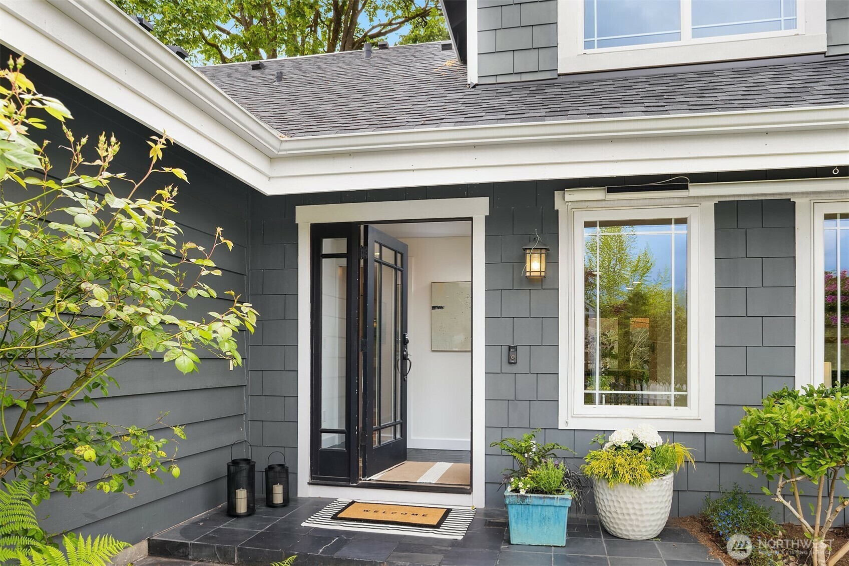 Property Photo: 1407 177th Avenue NE WA 98008