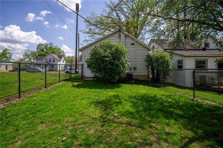 115 E 3rd Avenue  Stanley WI 54768 photo