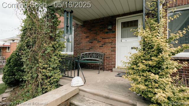 Property Photo: 15261 Demean Avenue MI 48101