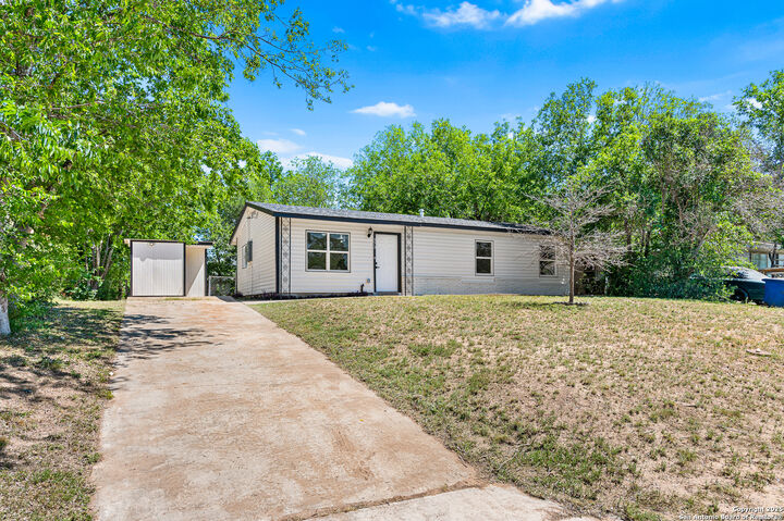 Property Photo: 373 Kenmar Dr. TX 78220