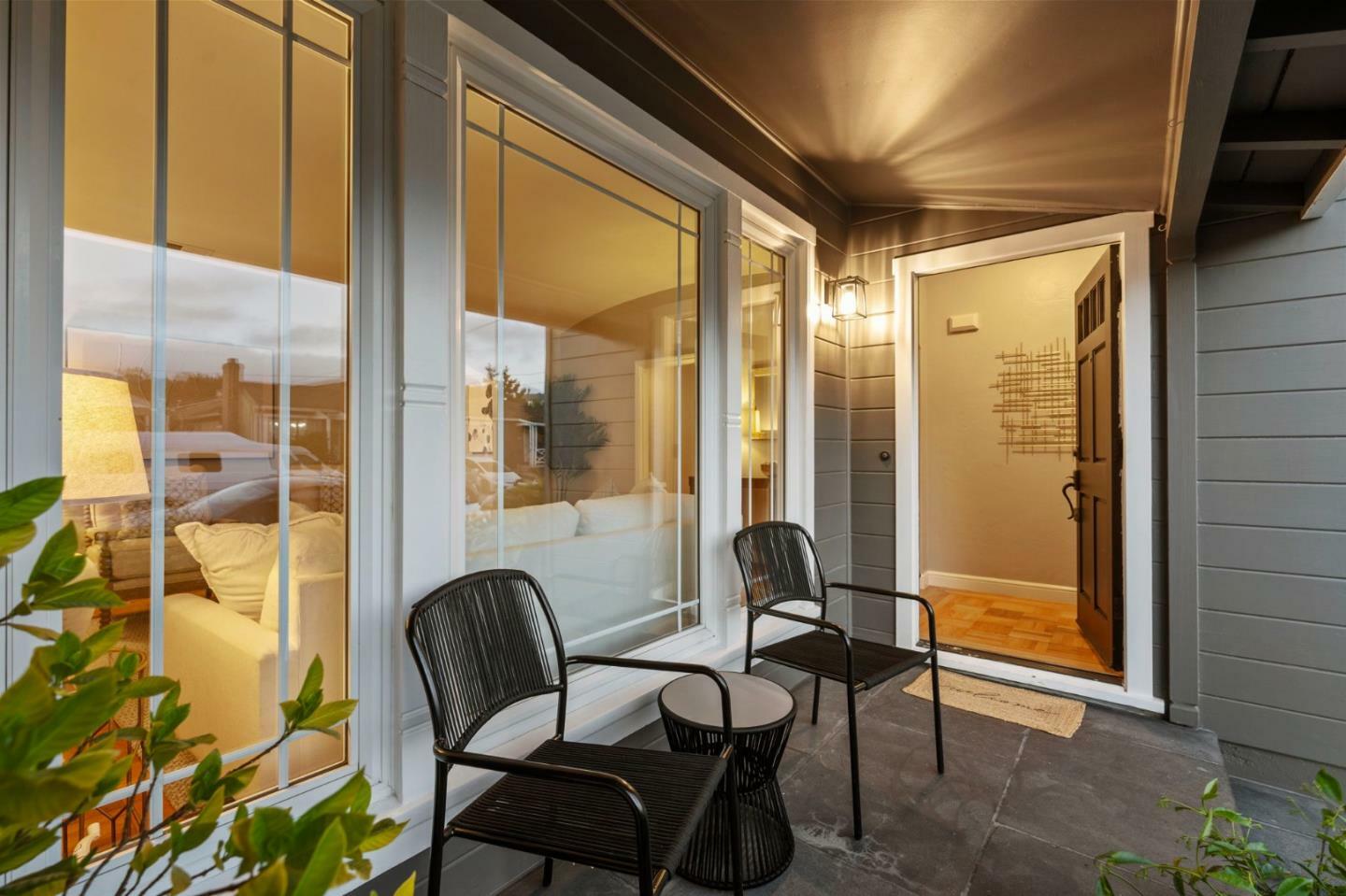 Property Photo: 522 Cypress Avenue CA 94066