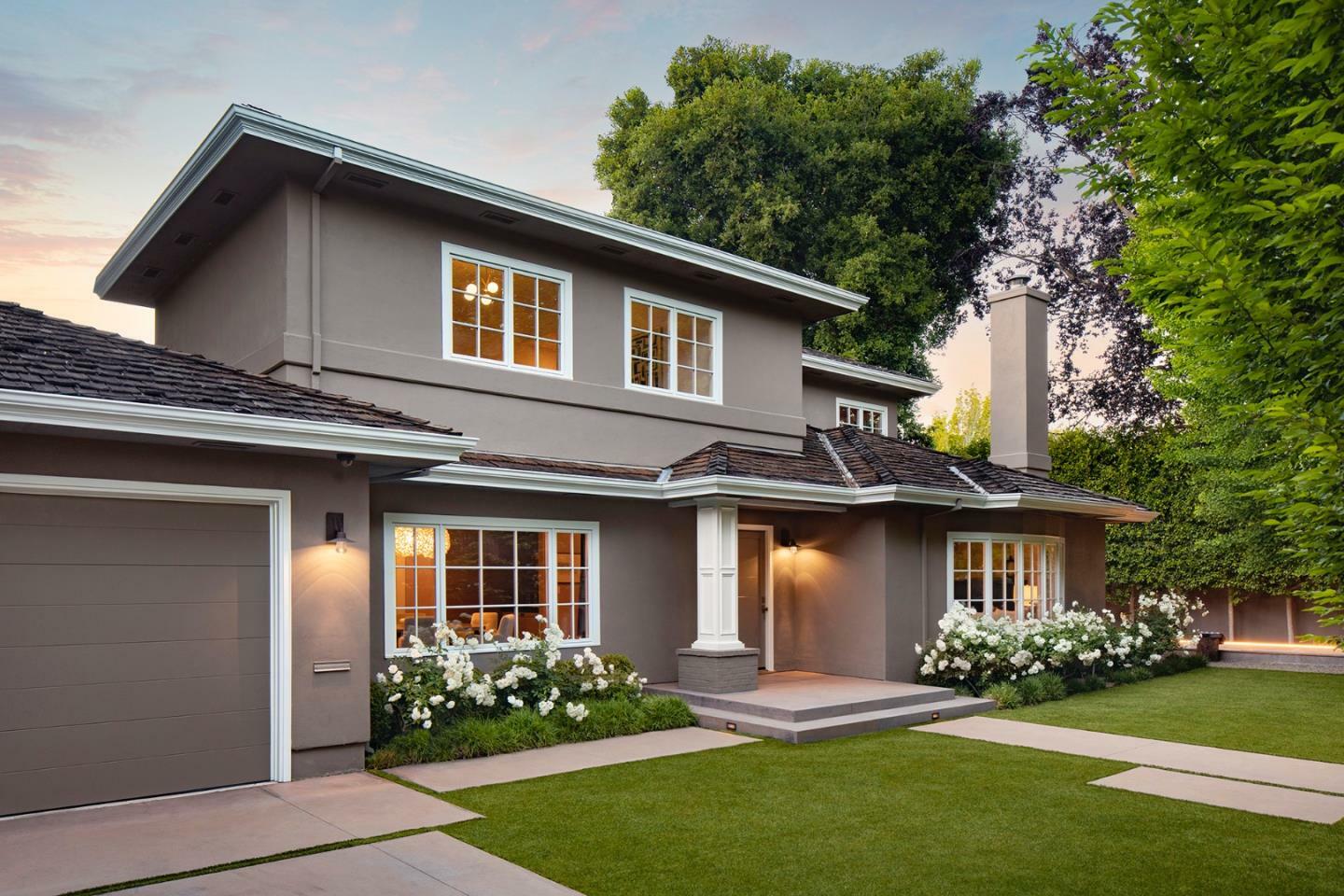 Property Photo: 1661 University Avenue CA 94301
