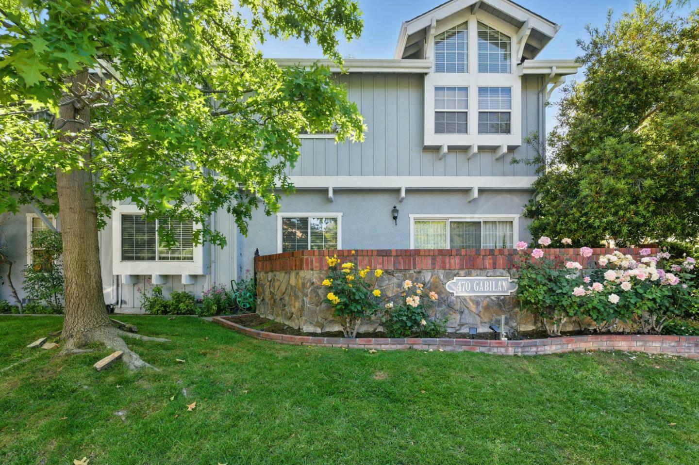 Property Photo: 470 Gabilan Street 4 CA 94022