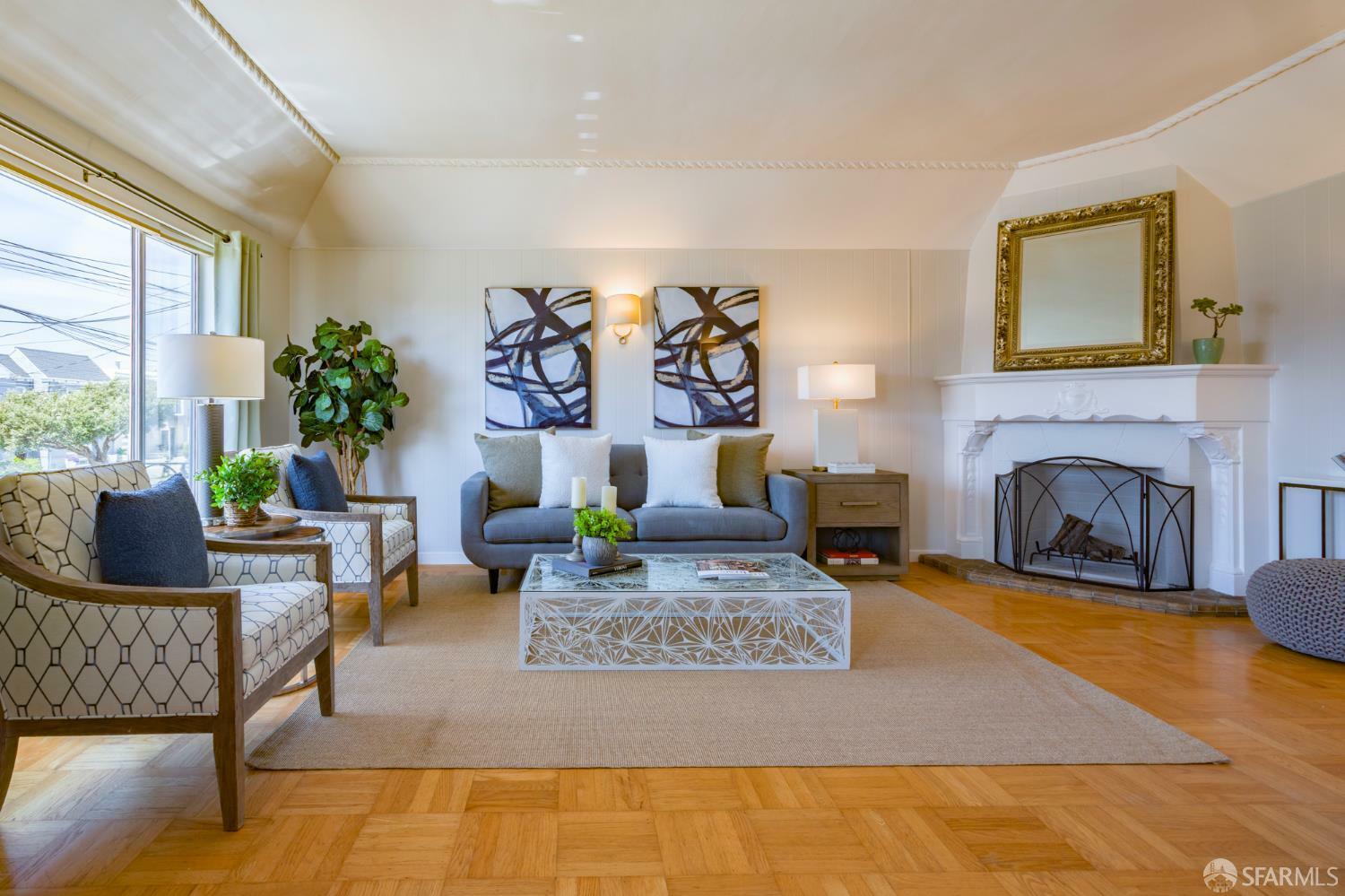 Property Photo: 1734 38th Avenue CA 94122