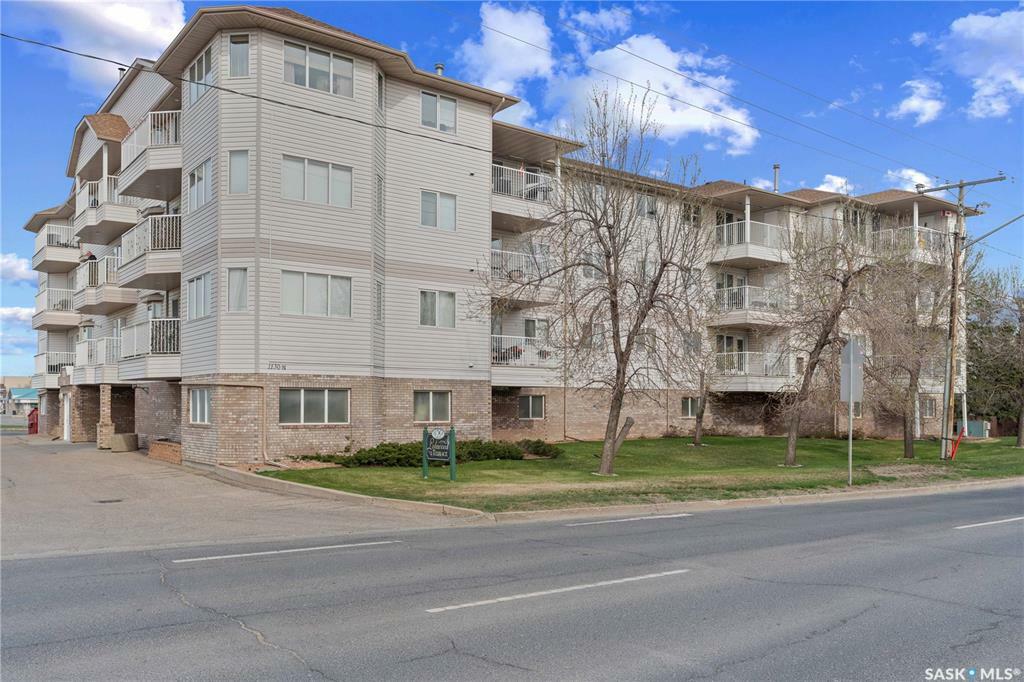 Property Photo: 1130 McCarthy Boulevard 405 SK S4X 4N6