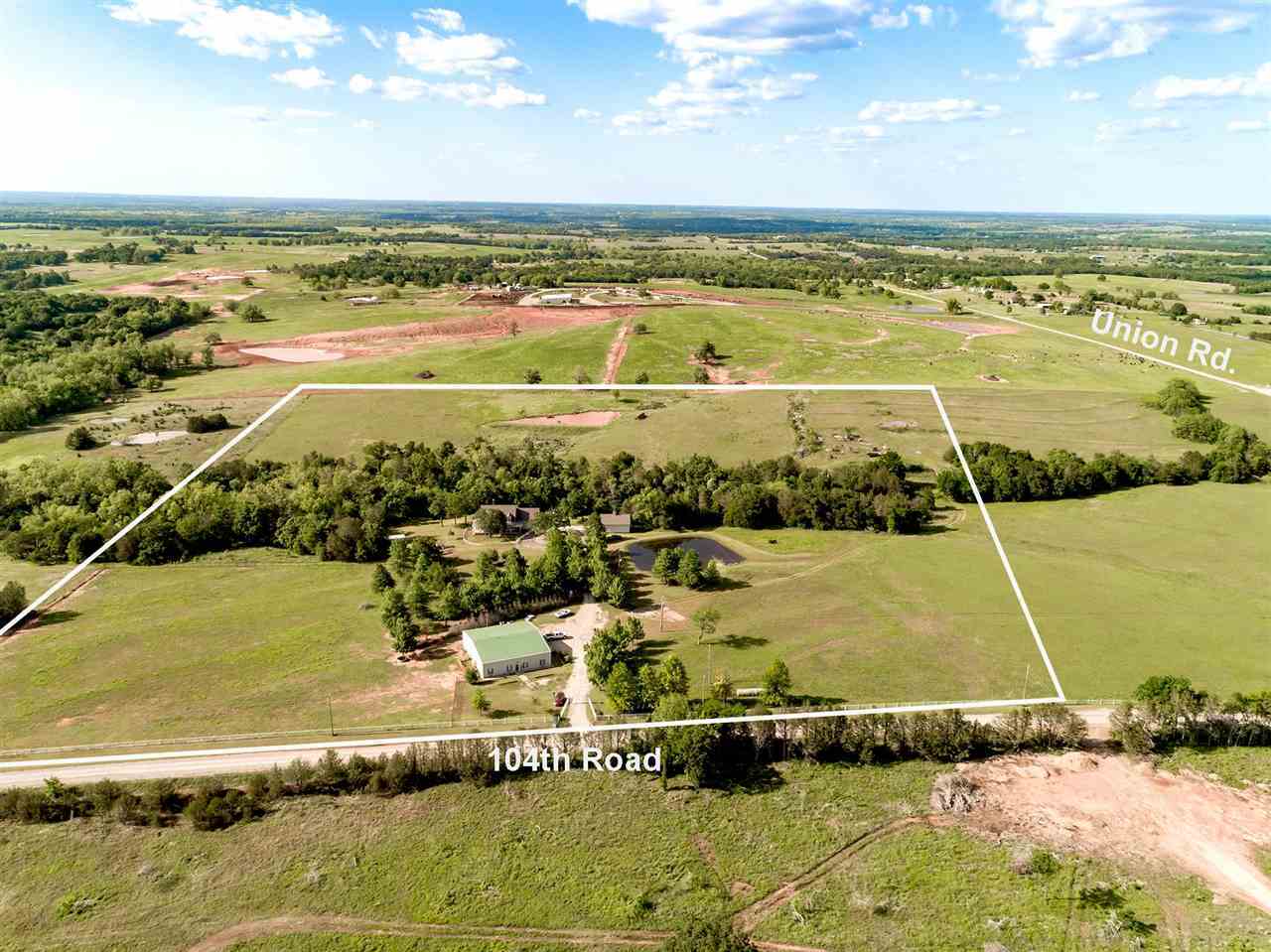 Property Photo: 6508 E 104th OK 74059