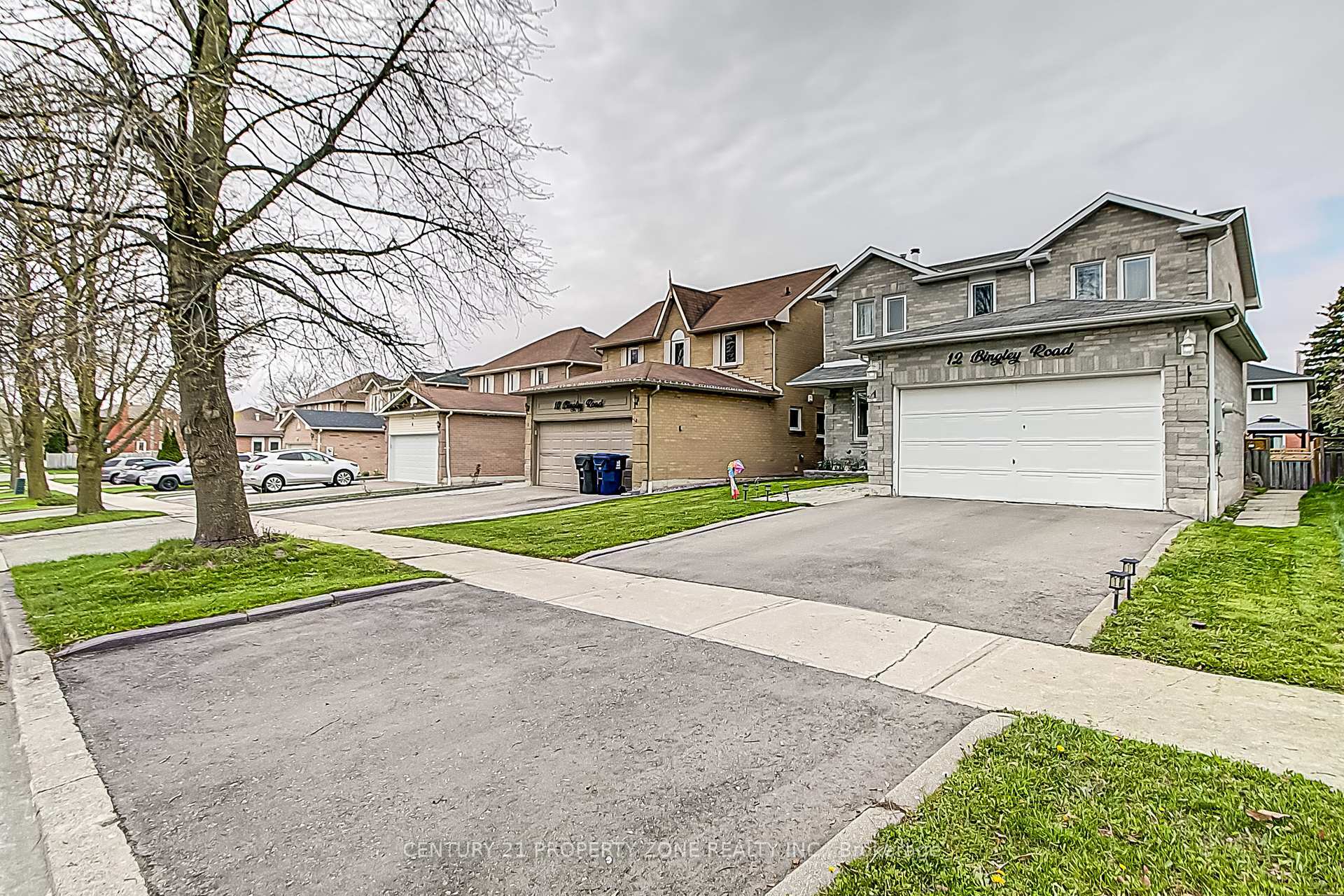 Photo de la propriété: 12 Bingley Road ON M1X 1L1