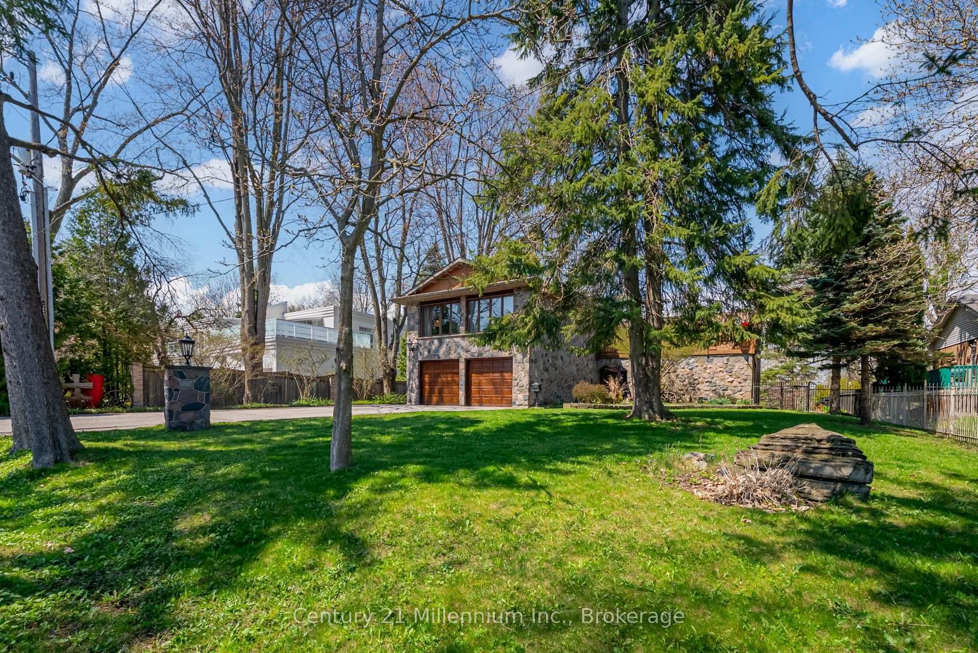 Property Photo: 300 Taylor Road ON M1C 2R6