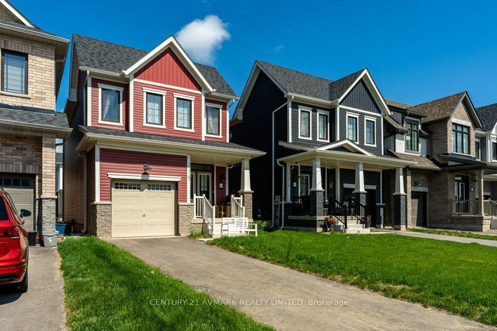 Property Photo: 141 Keelson Street ON L3B 0M6
